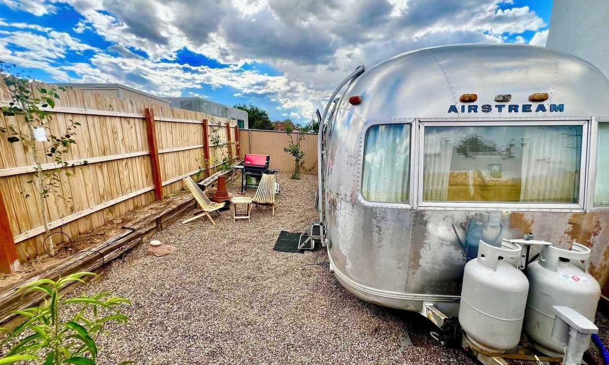 Santa Fe House | Retro Airstream with AC in Santa Fe