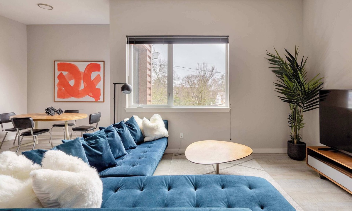 Belmont Apartment | Retro Charm - Hawthorne - 2BR - Walkable