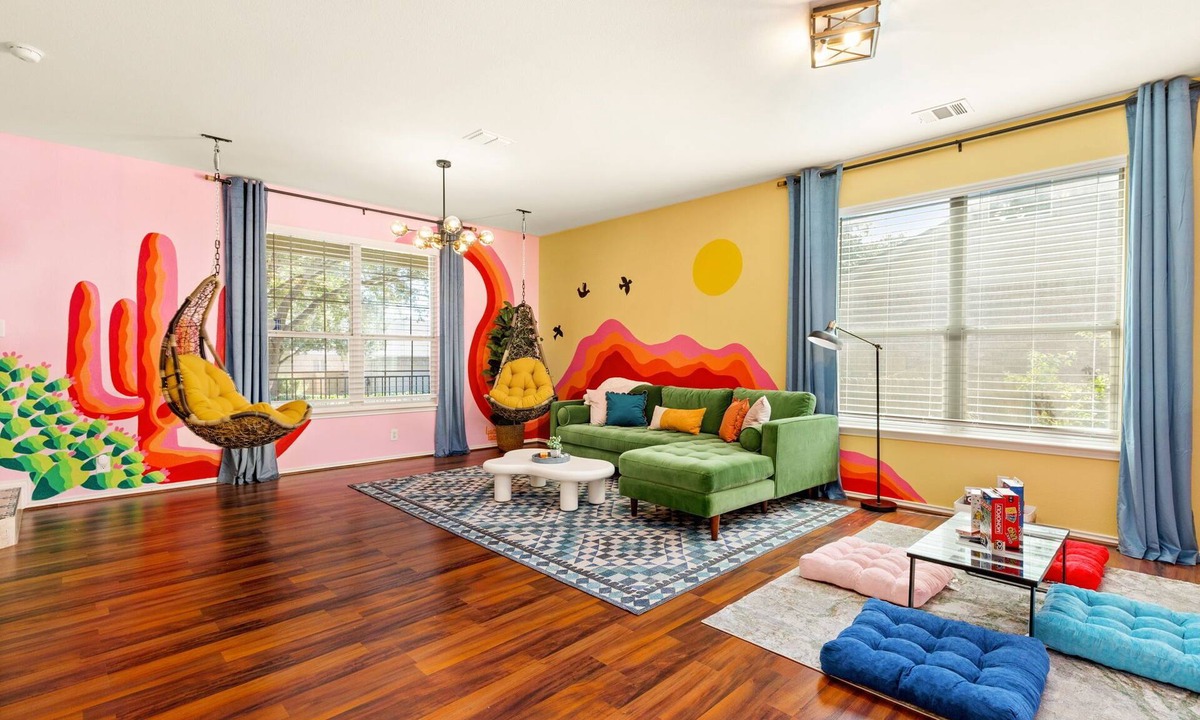 Cibolo House | Retro Home - HotTub, FirePit with Movie Screen, Pool, Game Room, Theater, More