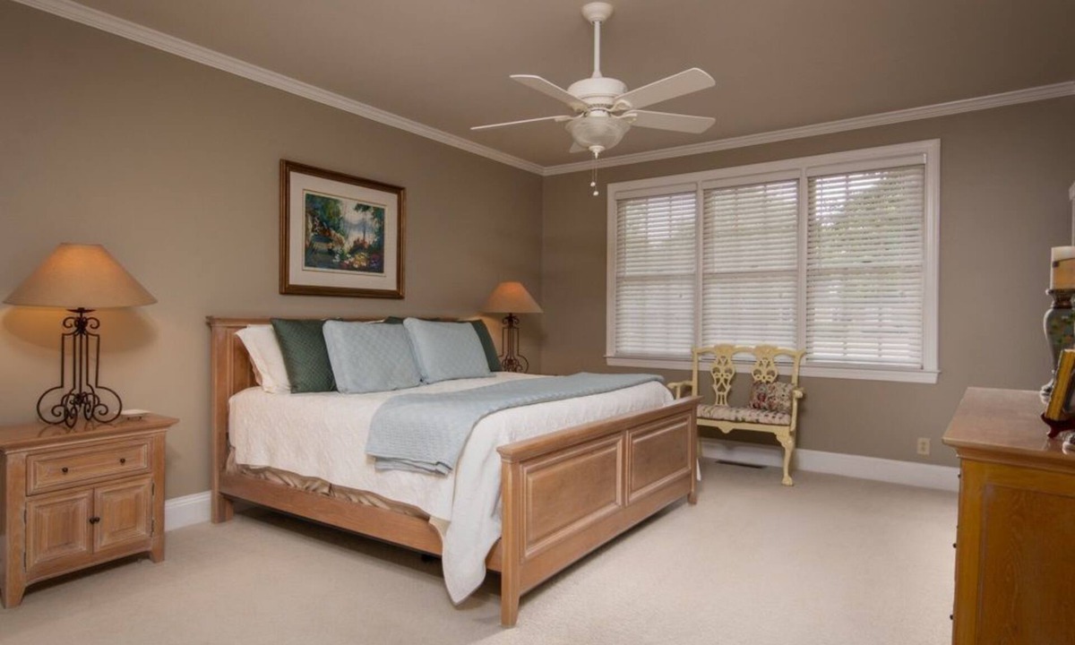 Eatonton House | Reynolds Lake Oconee Golf Cottage on Great Waters 8th tee.