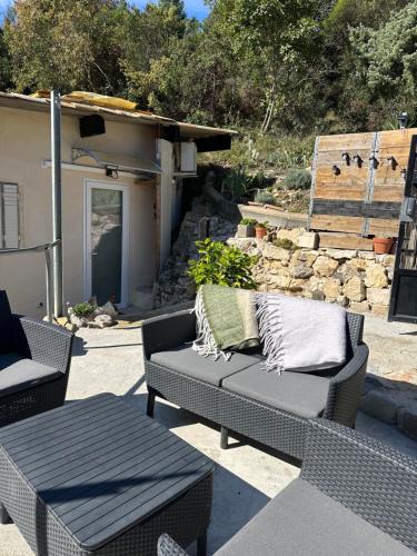 Viviers Apartment | Rhône Studio avec terrace parking privé