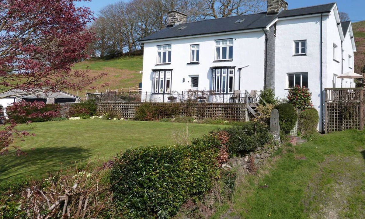 Derwenlas House | Rhiwlas in Machynlleth