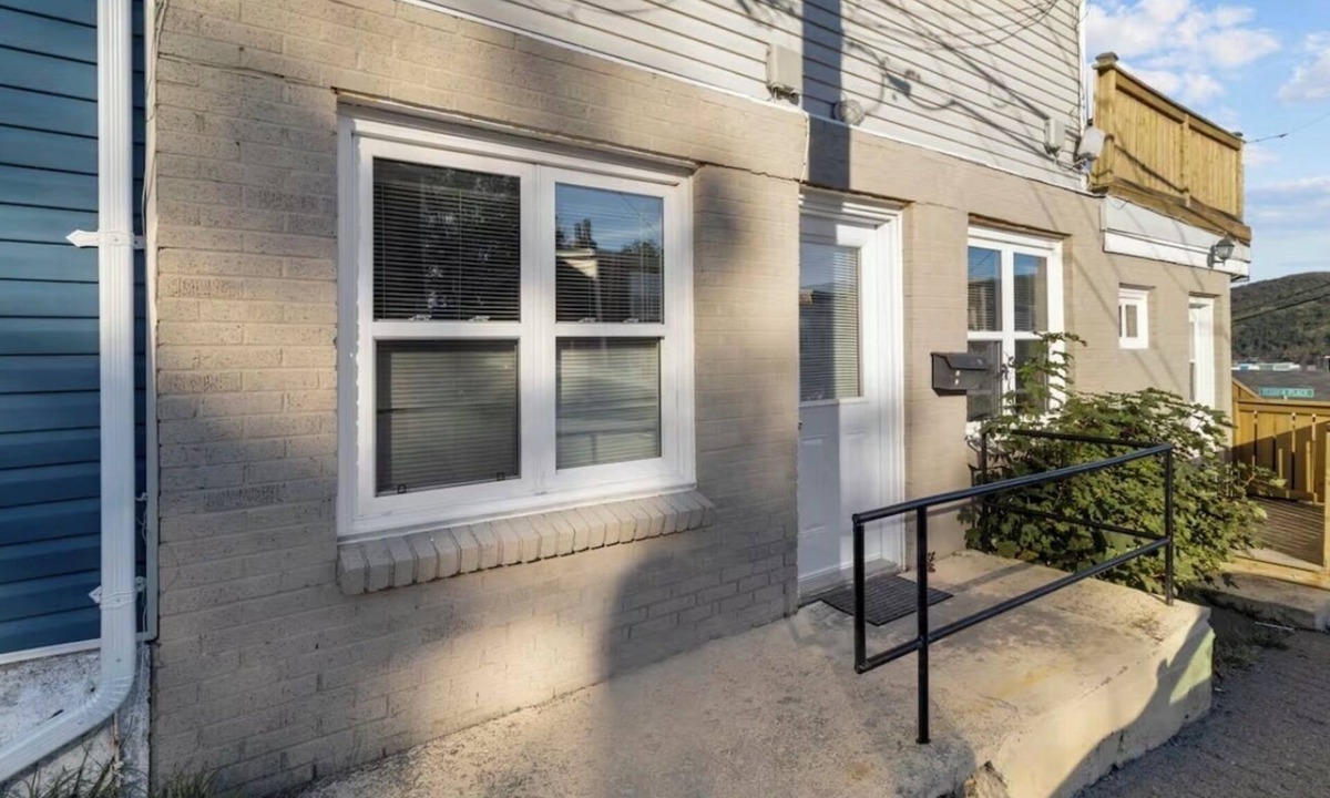 Downtown St. John's Apartment | Rhodas Place