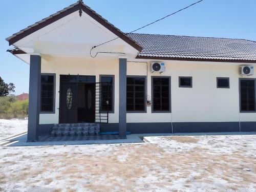 Setiu House | Rhuteng Homestay - Pantai Penarik