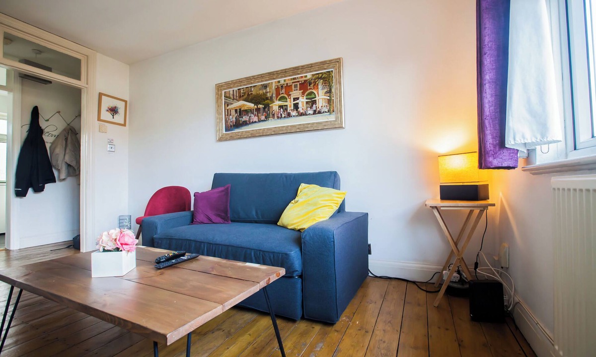 North Richmond Apartment | Richmond Central Aparttment