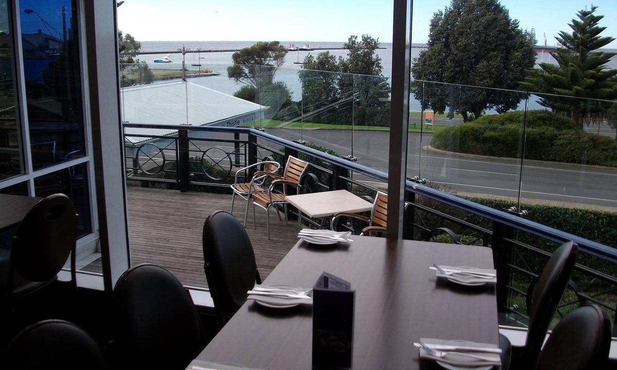 Portland Hotel | Richmond Henty Hotel