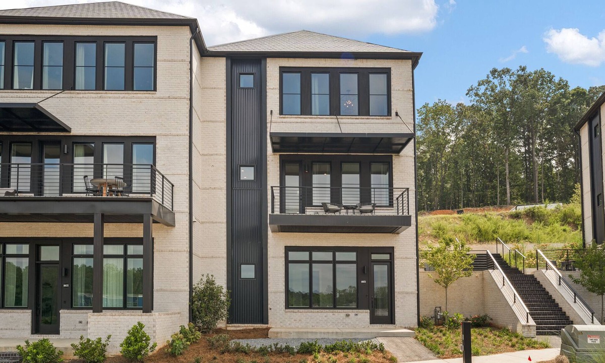 Chattahoochee Hills House | Ridgeview Oasis - 2 Bedroom/2 bath with a View