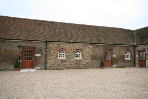 Ivinghoe House | Ridgeway