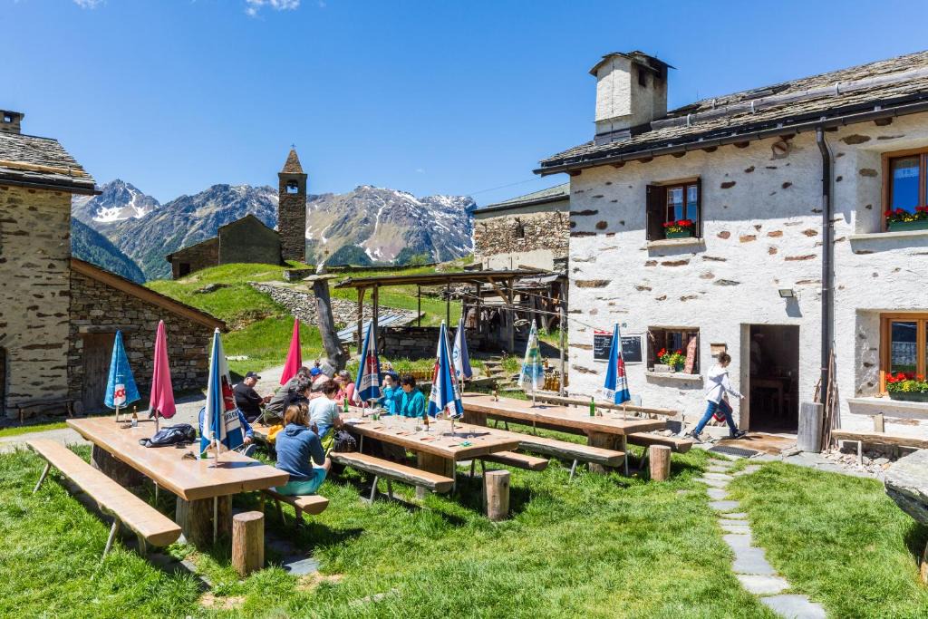 Brusio House | Rifugio Alpe San Romerio