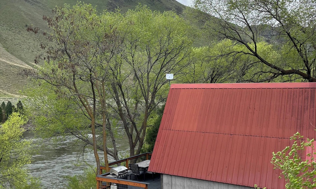 Riggins Cabin | RIGGINS RITZ