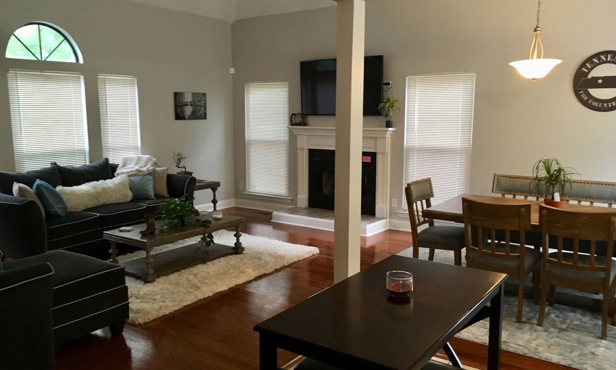 Nashville House | right at home in Nashville