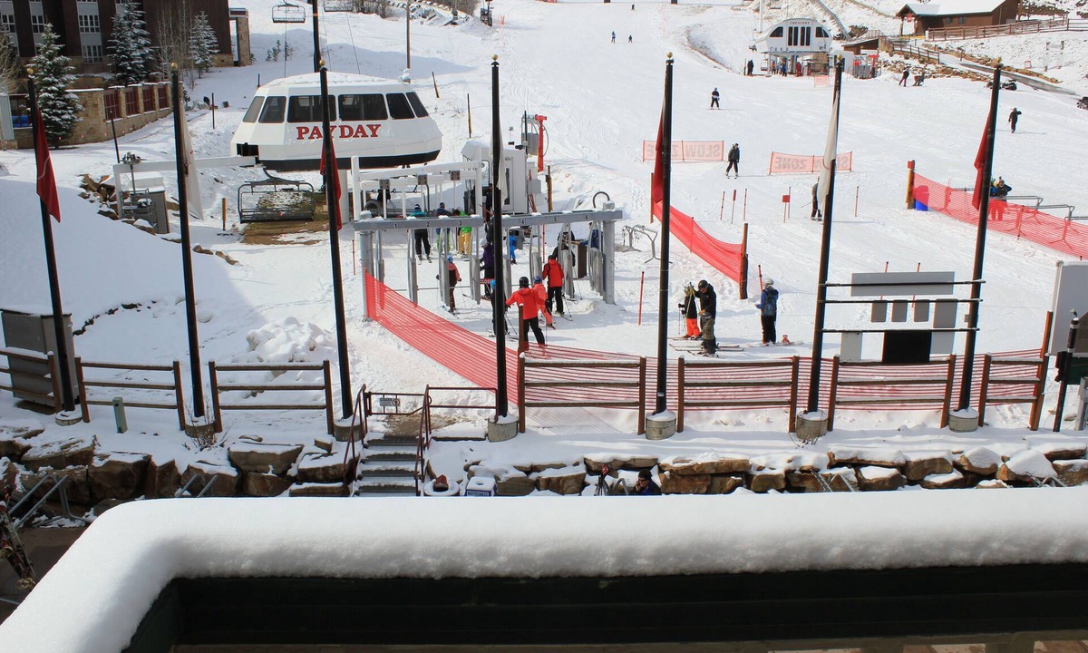 North Park City Condo | Right next to Payday Lift @Resort Base - 25yd walk. BEST LOCATION Ski in/Ski out