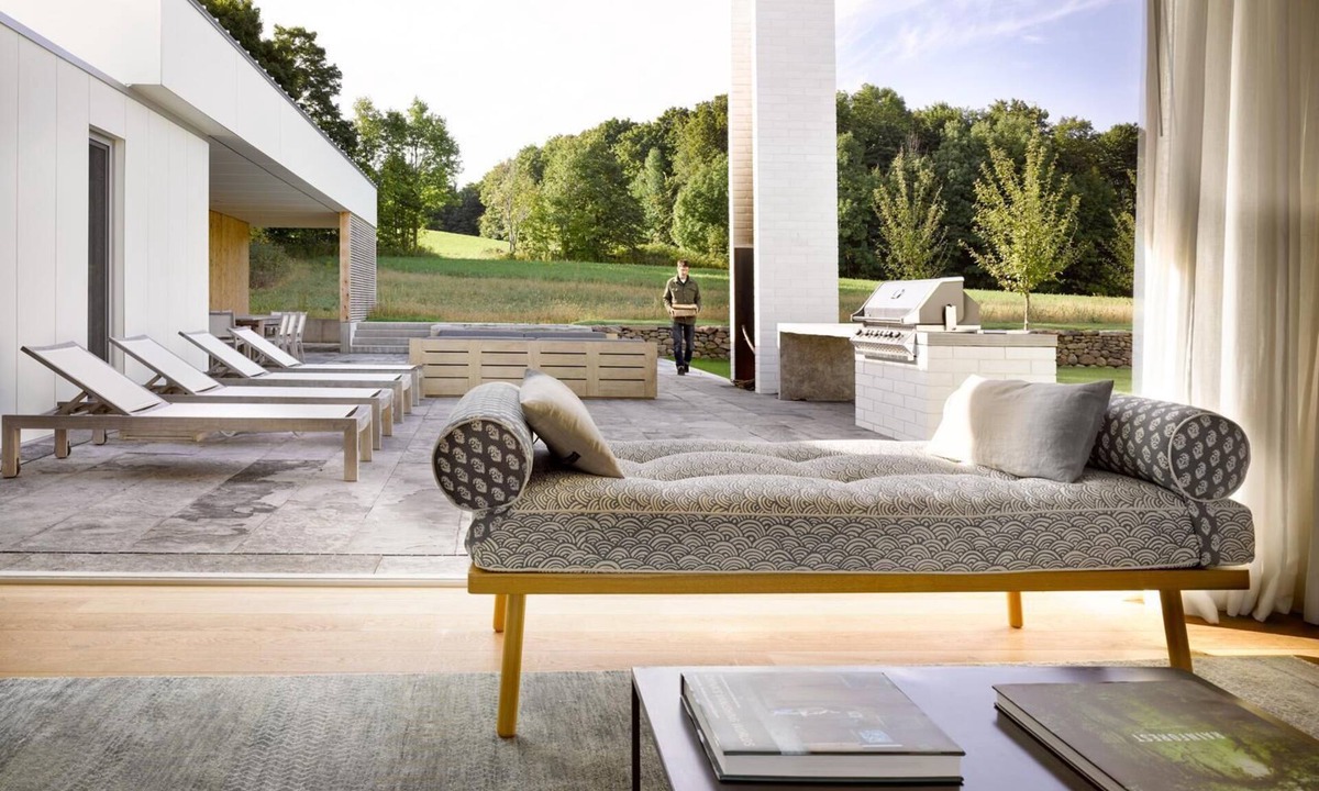 Terra Nova Other | Right out of a magazine! 5 bedrooms plus pool and hot tub!