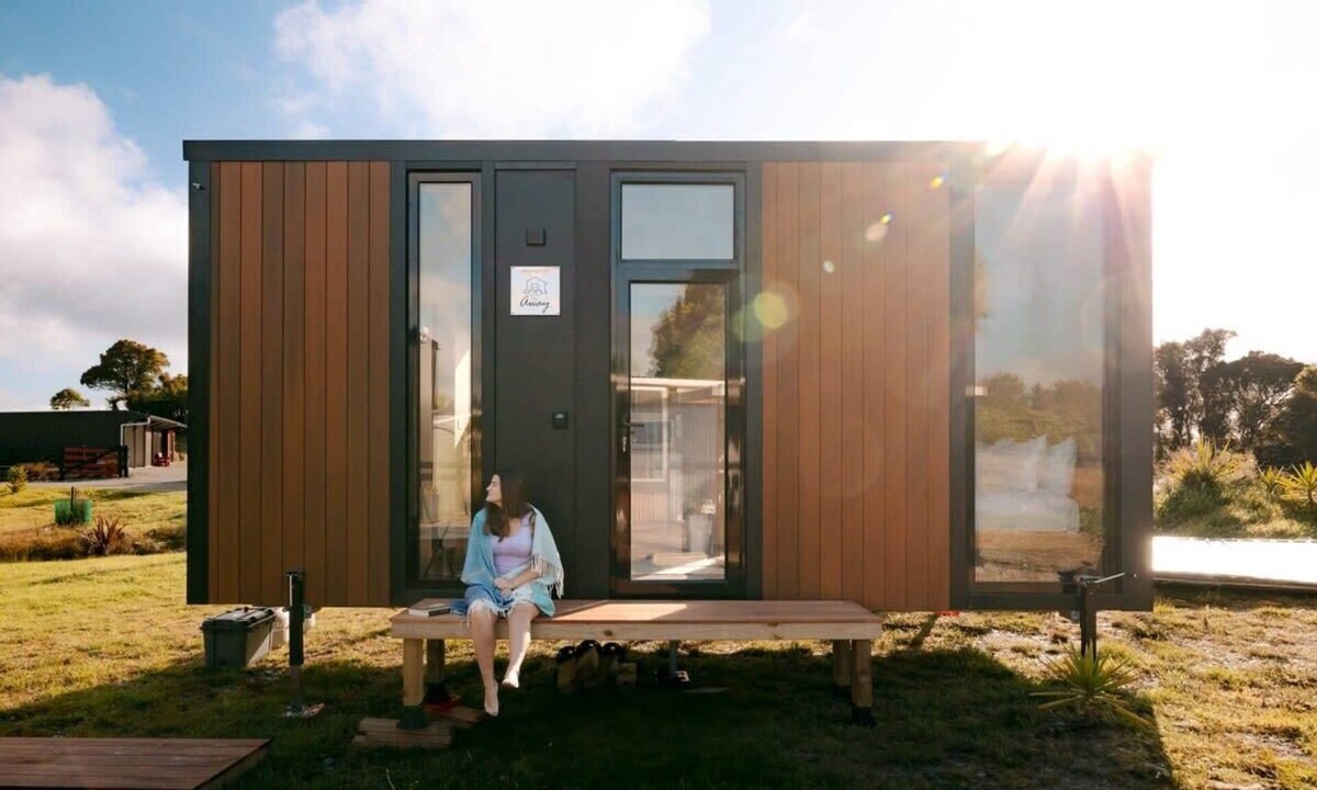 Hokitika House | Rimu View 2 by Tiny Away