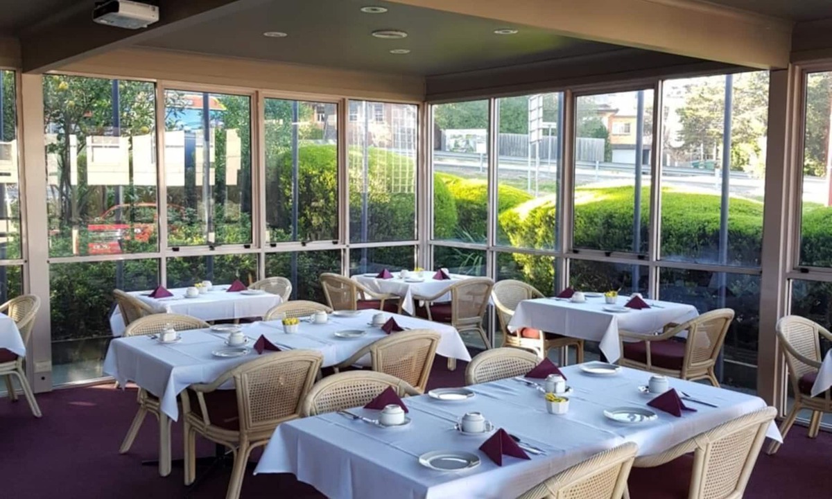 Ringwood Hotel | Ringwood Lake Inn