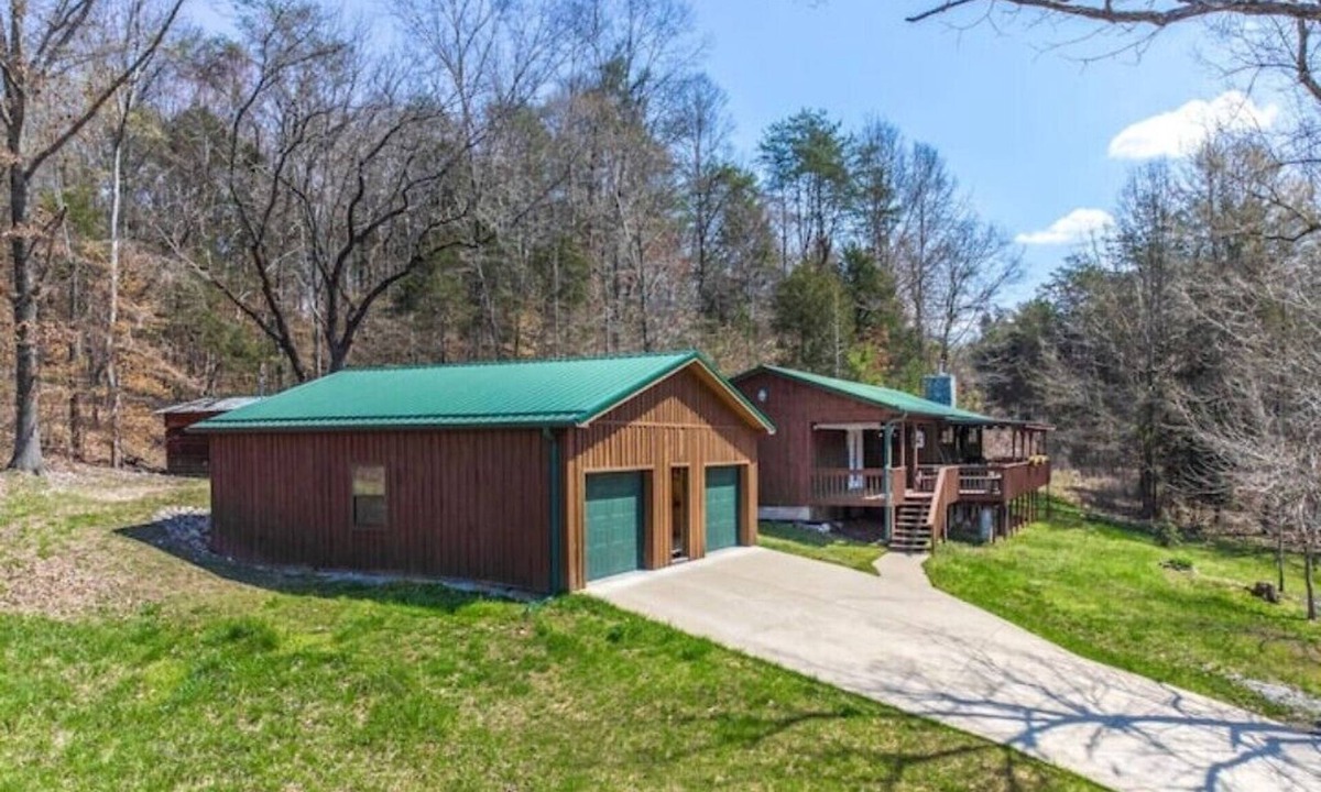 Tazewell House | Rio House Retreat