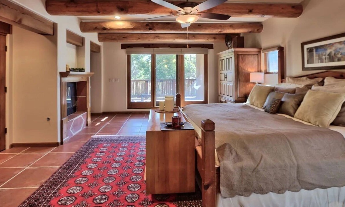 Los Ranchos de Albuquerque House | Rio Grande Estate