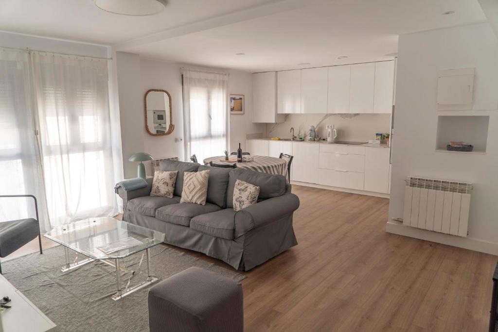 Lardero Apartment | Riojaland en Lardero 2Bprecioso piso con garaje