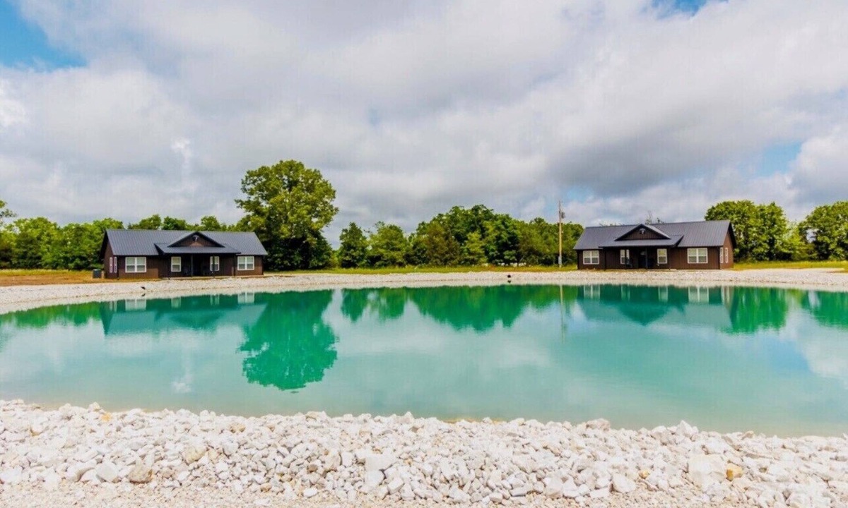 Dallas County House | Ripple: Cozy Cabin, Big Adventure Near Bennett Spring and the Niangua River