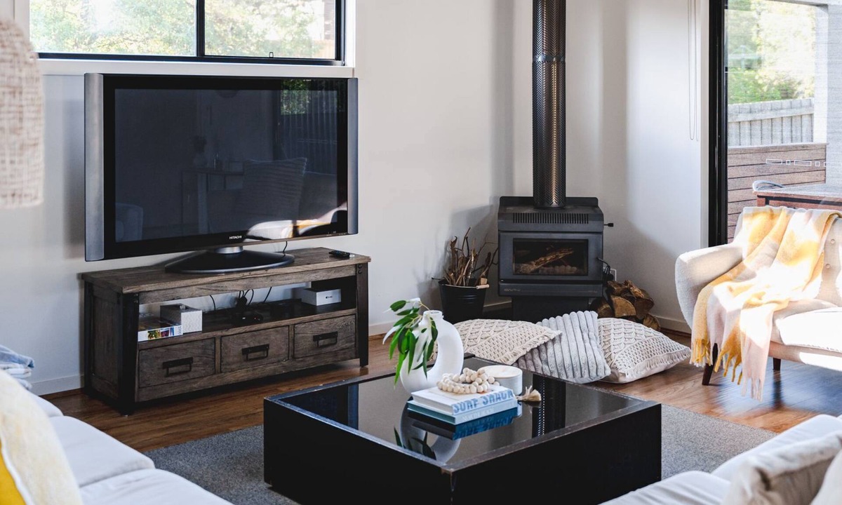 Coronet Bay House | Ripples in Coronet Bay