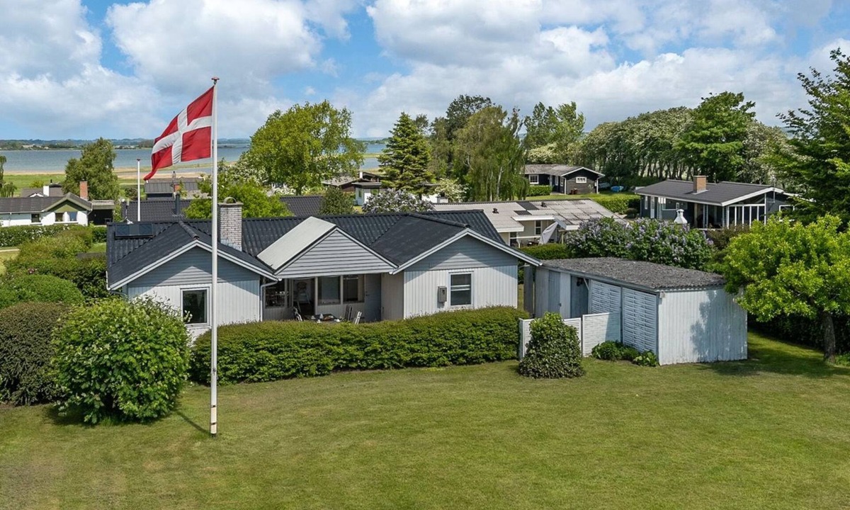 Bøjden House | "Rise" - 250m from the sea by Interhome
