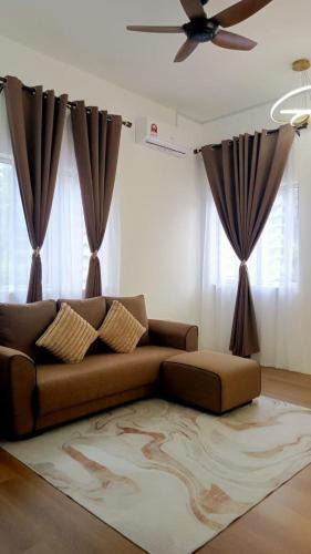 Sekinchan House | Risfeena Home