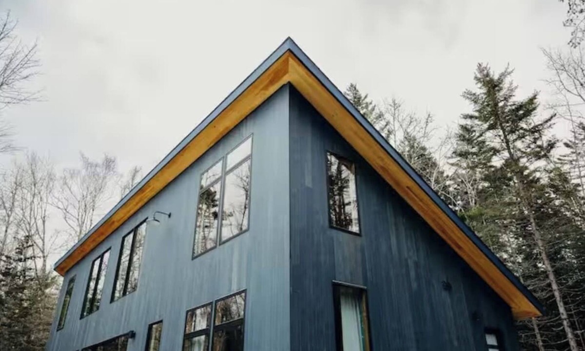 Minturn House | Rising Tide Summary: