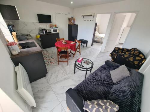 Le Creusot Apartment | Rive gauche Rive droite Appartements Cosy très bien situés