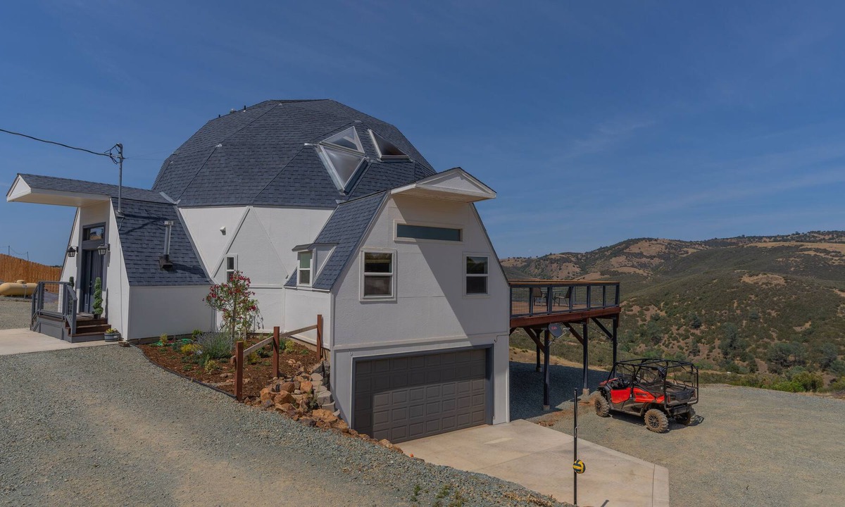 Rancho Calaveras House | River Dome - Calaveras WhiteWater Resort/EV CHGR