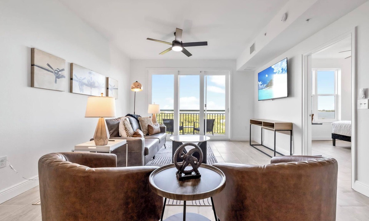 Merritt Island Condo | River Fly-In Duo - 4BR - Launch View