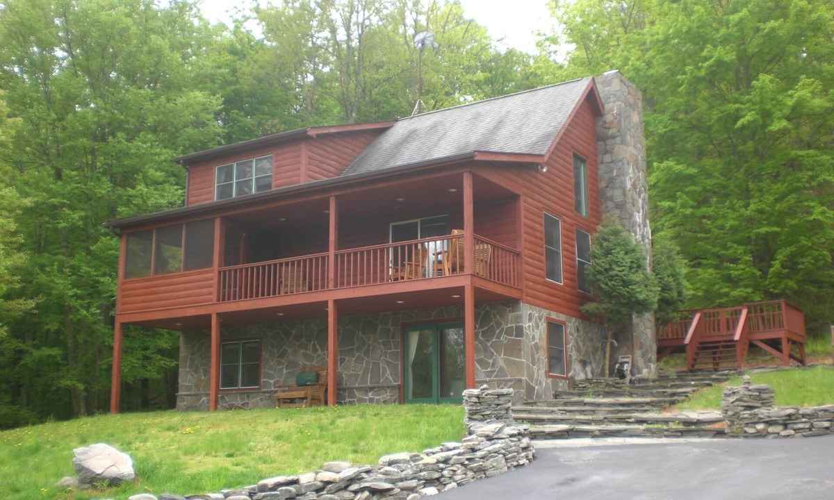 Lackawaxen House | River front, million dollar Mountain View Estate