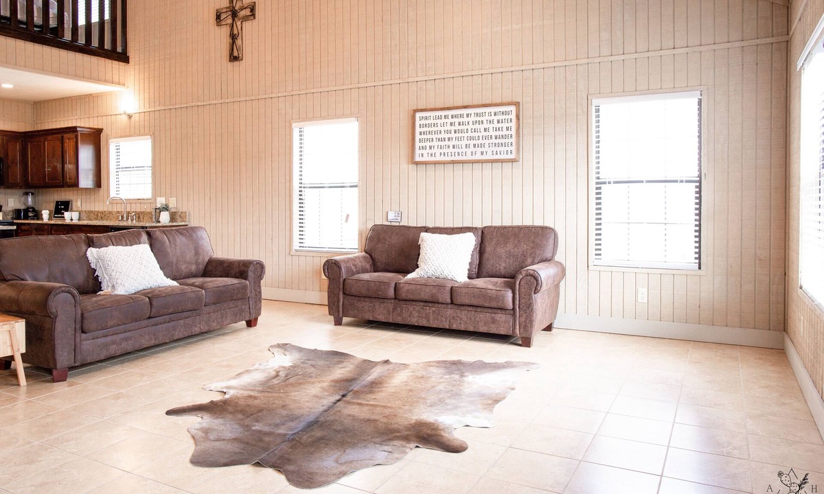 Concan House | River Grove Rentals House #10