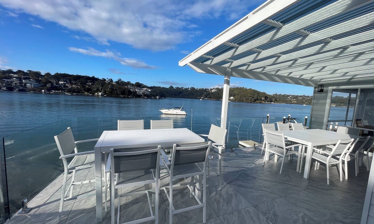 Oatley House | River House, Amazing views and direct river access