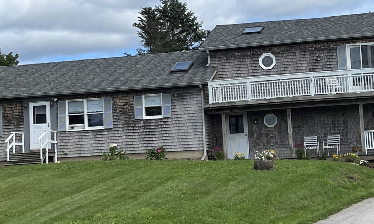 South Thomaston House | RIVER HOUSE. Cozy Maine home. River view. Minutes from ocean, lighthouses.