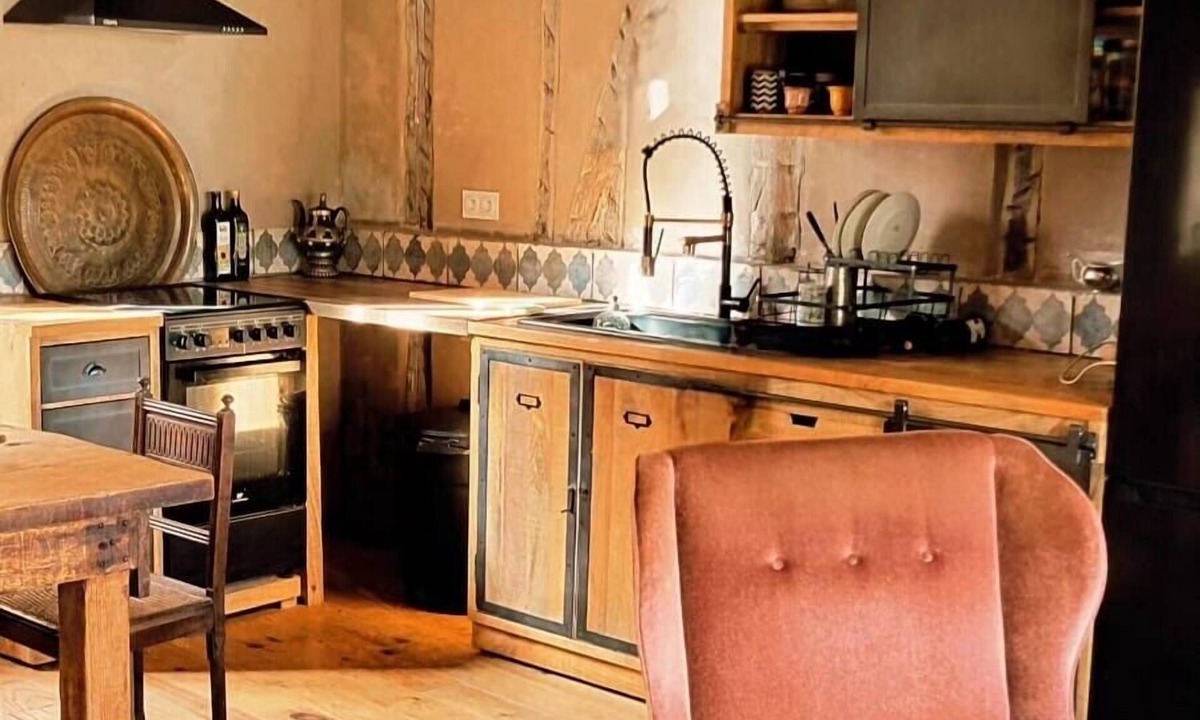 Chalabre House | River House in medieval bastide - Sleeps up to 6