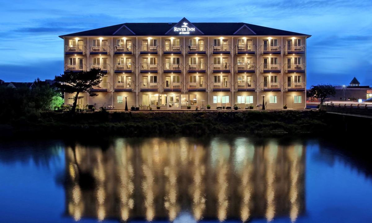 Seaside Hotel | River Inn at Seaside