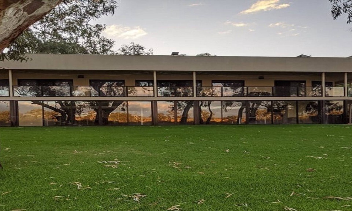 Mannum House | River lane House