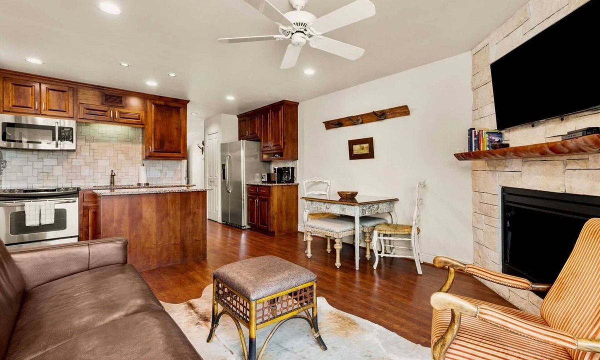 New Braunfels Condo | River Run Condos-Comal River-New Braunfels 320D