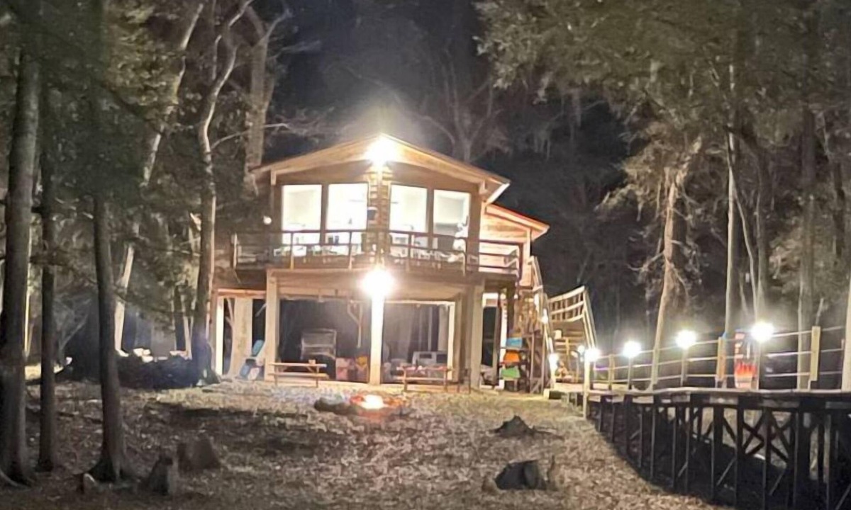 Branford House | River Run Riviera