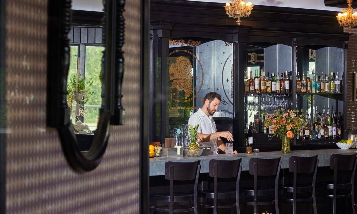 Barryville Hotel | River's Edge