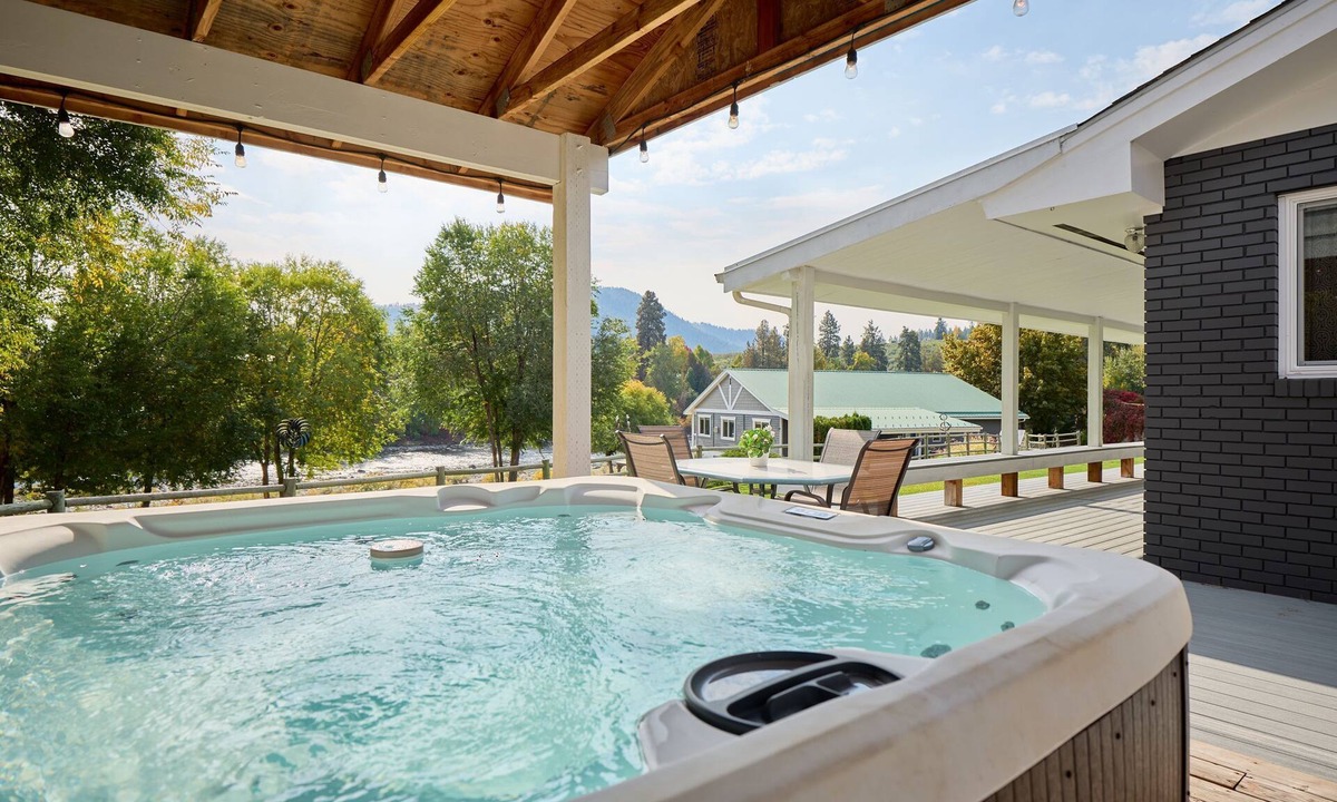 Peshastin House | River's Peace -Easy access to Leavenworth.