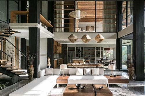 Beraban Villa | River Sanctuary, Nyanyi Beach