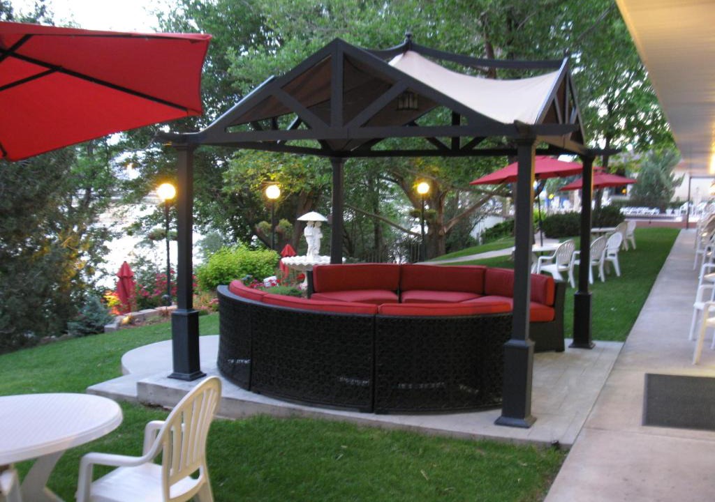 Green River Hotel | River Terrace Inn
