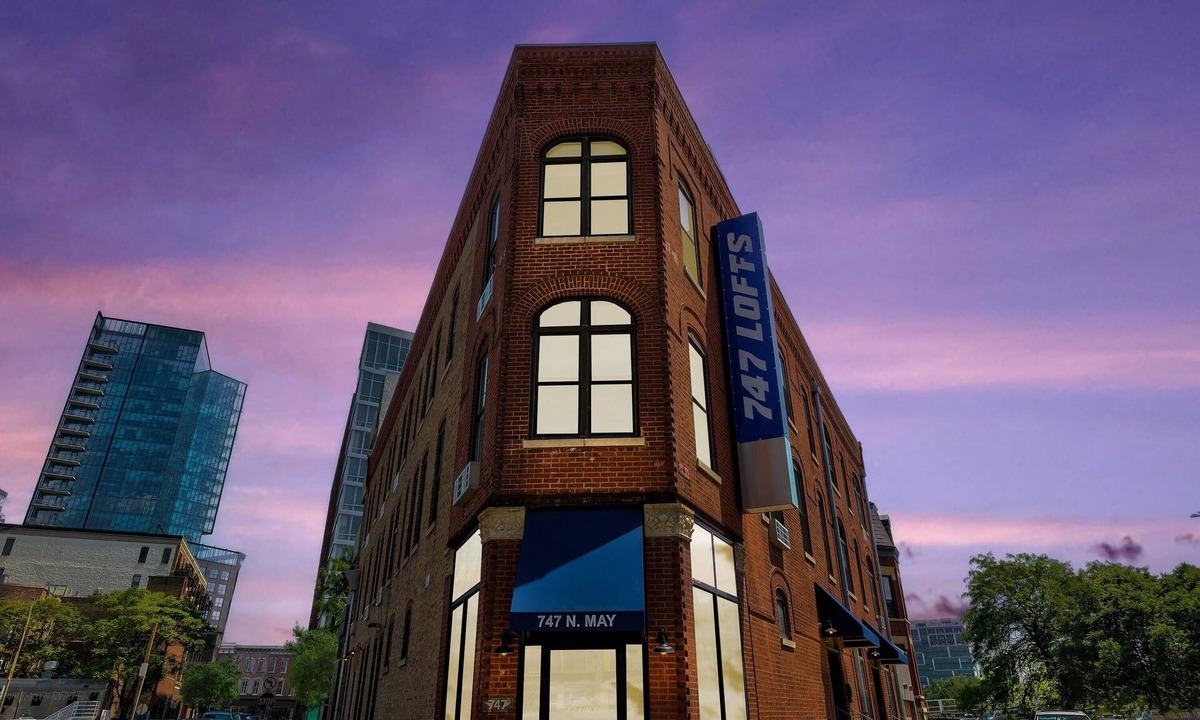 River West Apartment | River West, Third Floor Chicago by 747 Lofts