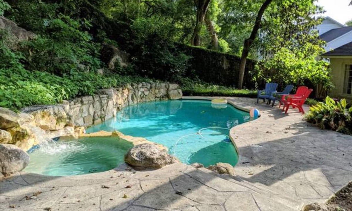 Davenport Ranch West House | Rivercrest Oasis on Lake Austin Street with Private Dock, Pool & Hot Tub