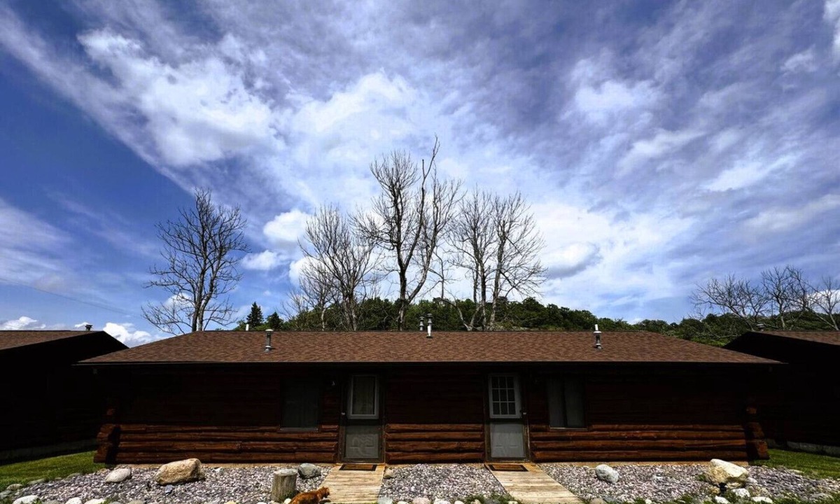 Crystal Falls Cabin | Riverfront Cabin #2.