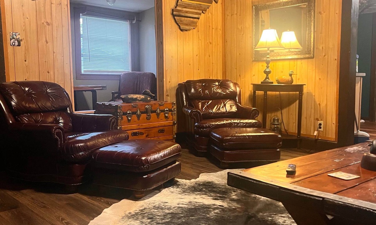 Meadow Bridge House | Riverfront Cabin - Steps Away from the New River