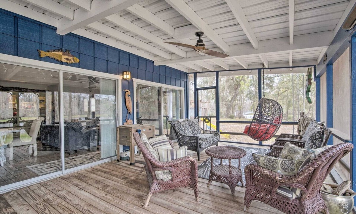 Bushnell Cabin | Riverfront Cabin w Screened Patio & Fire Pit!