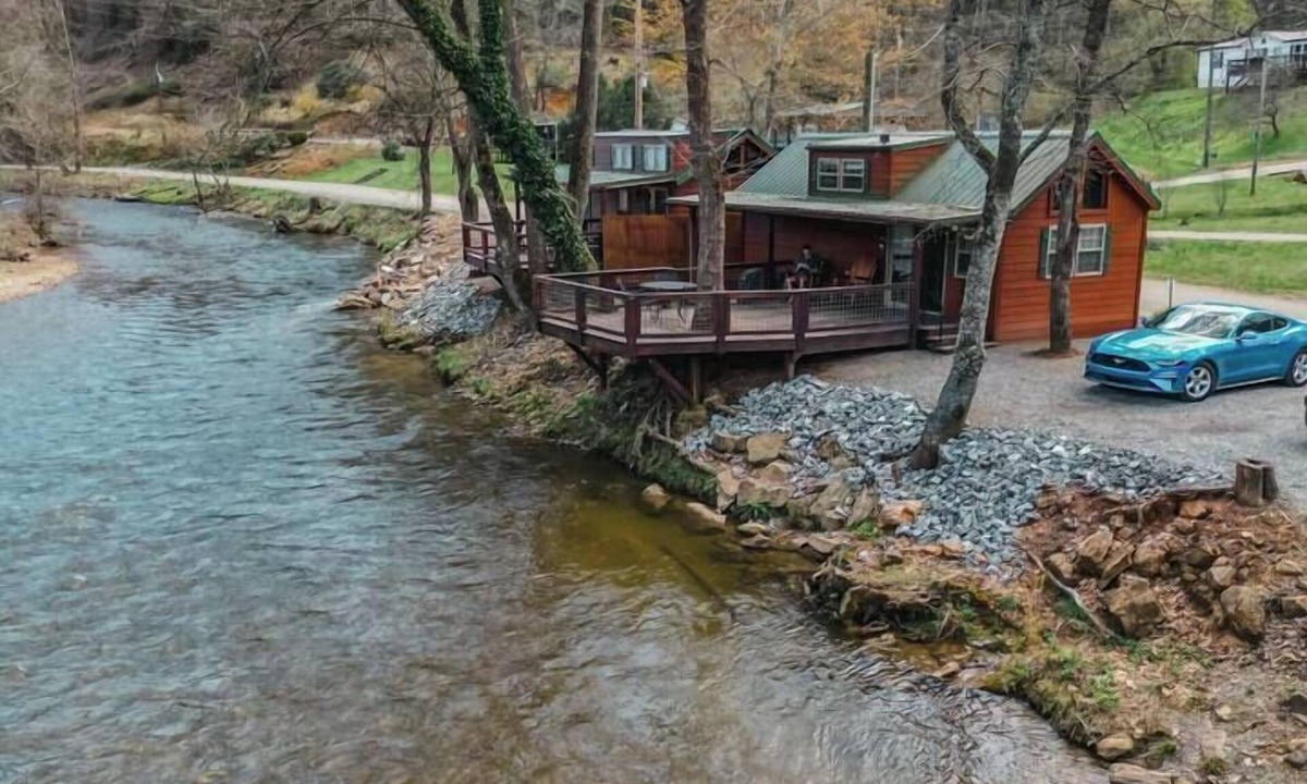 Dillsboro House | Riverfront Cabin with Deck and Fire Pit Near the Smoky Mountains!