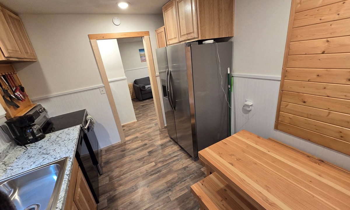 Packwood Cottage | Riverfront Cottage in Packwood - Near Mt Rainier and White Pass - AC - EV Plug